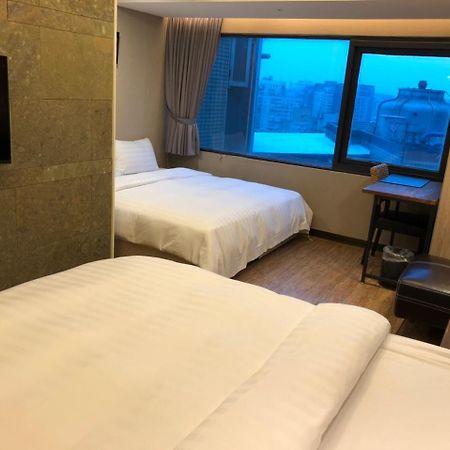Fortune Inn Taipei Esterno foto